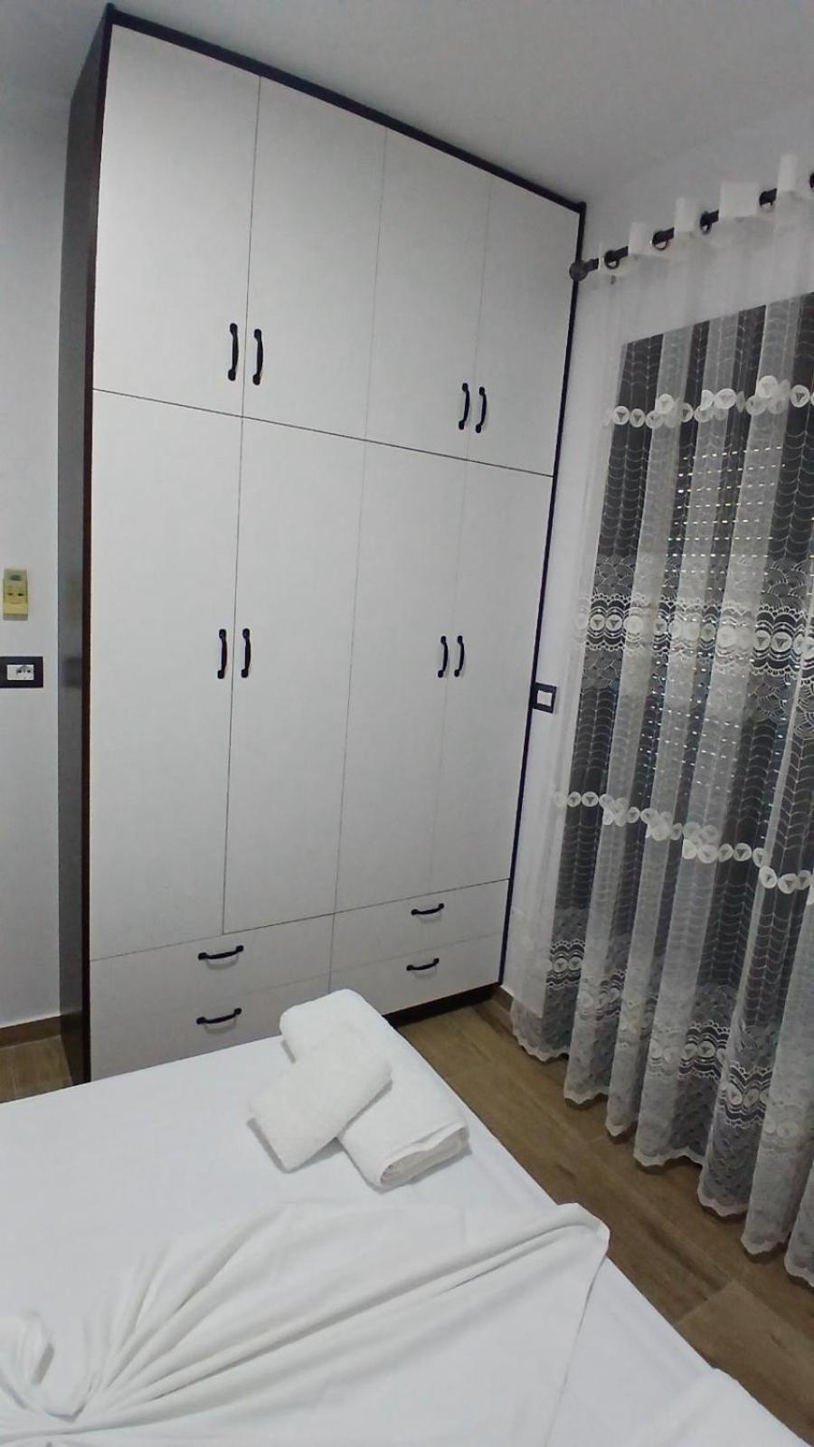 Rentrooms Geni คซามิล ภายนอก รูปภาพ